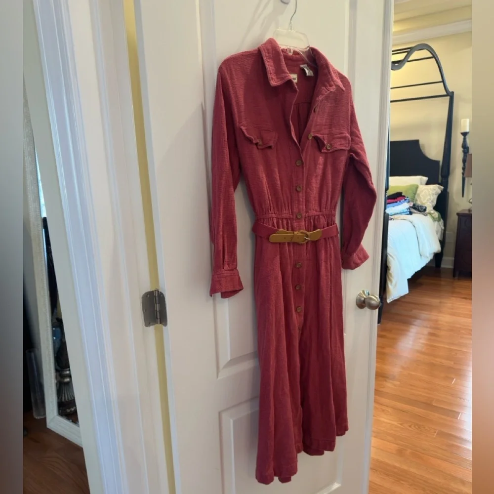 LL Bean‎ Pink Button Up Dress Belted